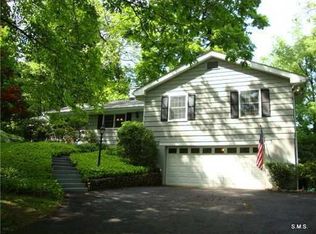 14 Dogwood Hills Rd, Newburgh, NY 12550