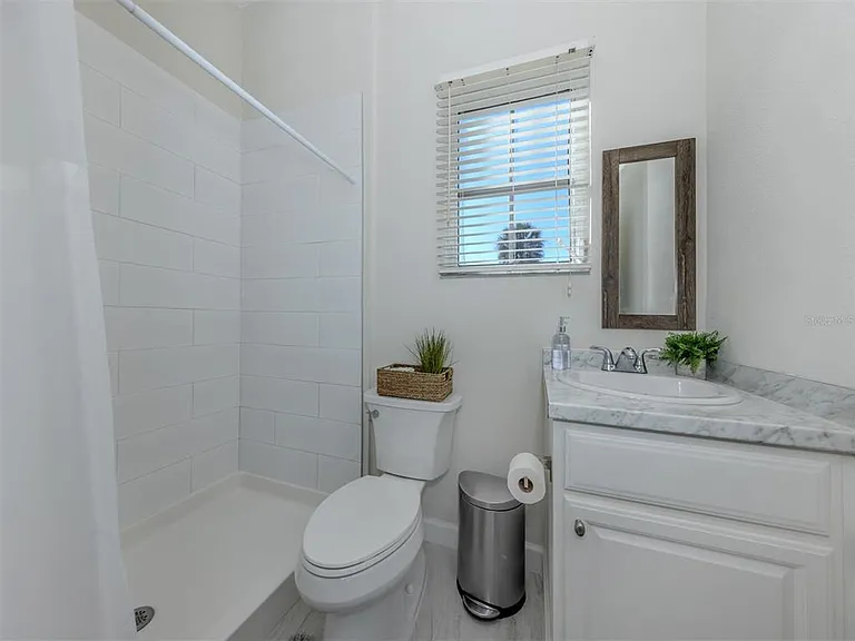 Buena Vista Dr — Photo 13