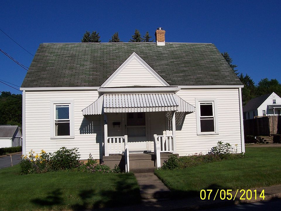 Front - Total Lot 50 x 110'