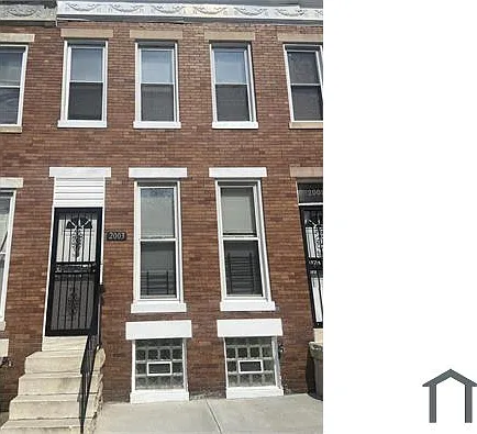 2003 N Monroe St — Photo 1