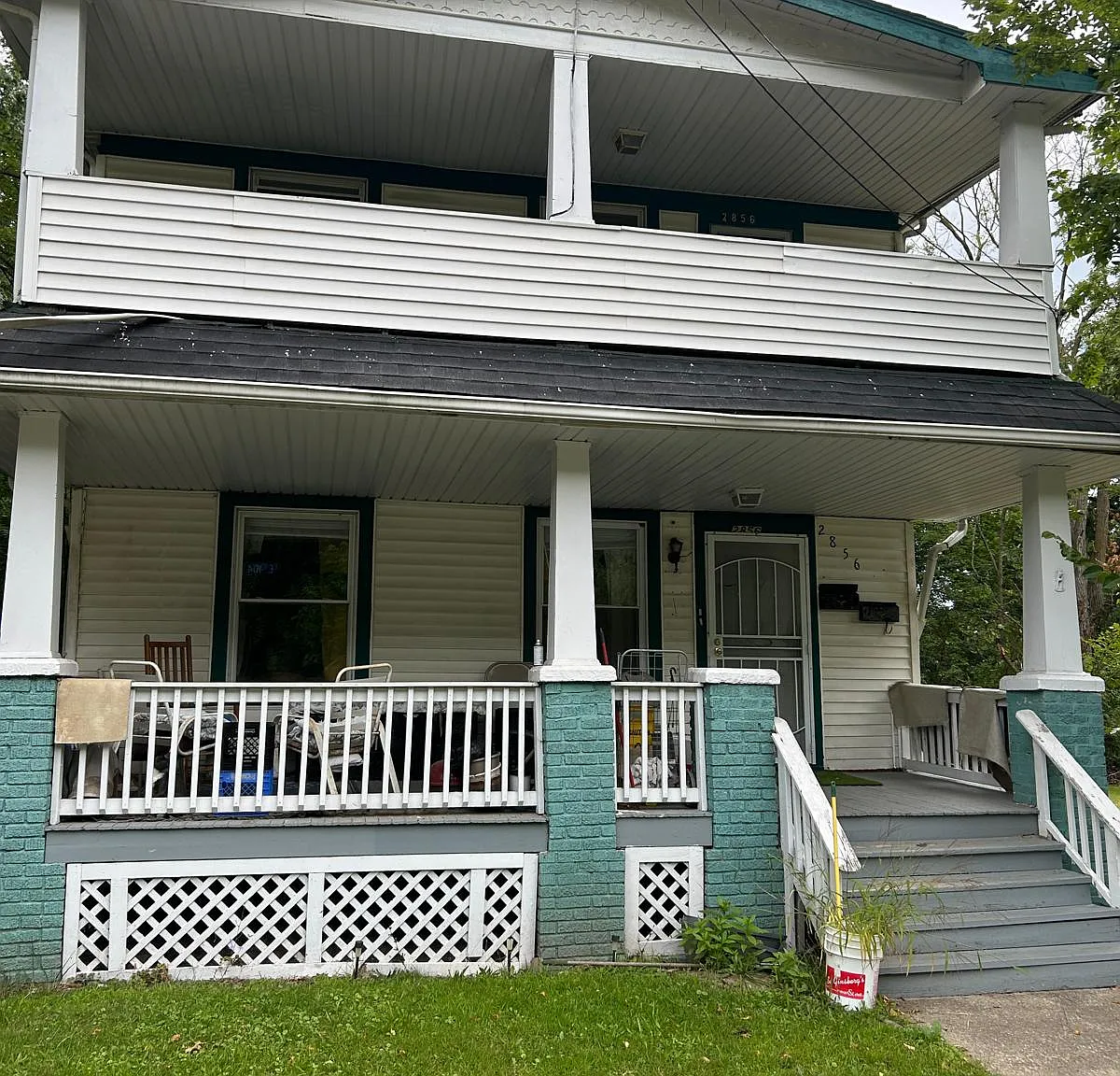 2 bed, $900 — Photo 1