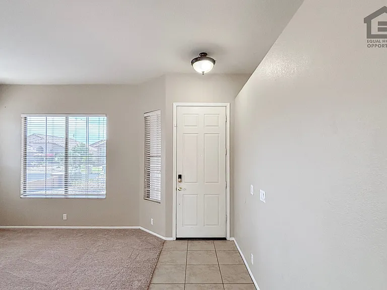 5946 W Sack Dr — Photo 6