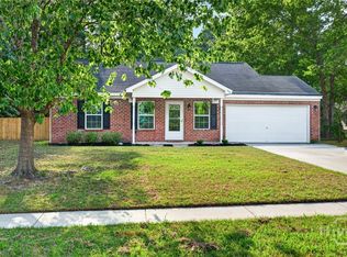 410 Shadowbrook Circle, Springfield, GA 31329