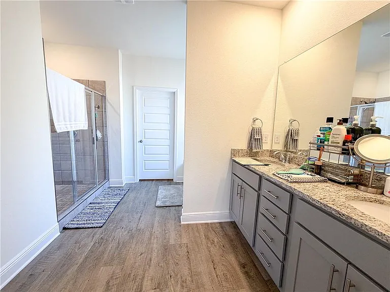 27137 Augustine Dr — Photo 16