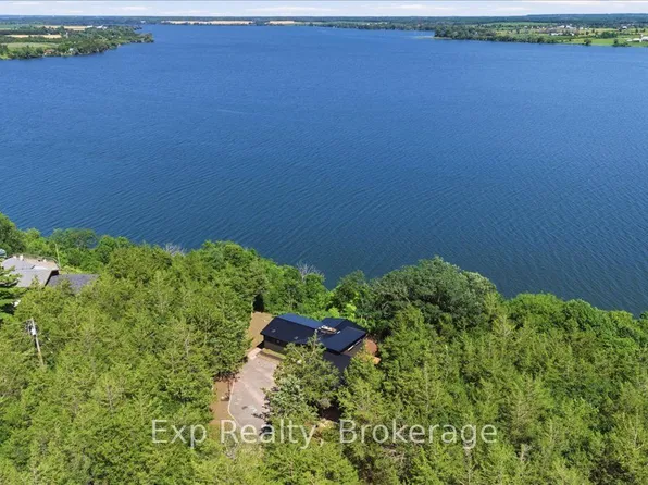23 Sidney Shore Ln, Prince Edward County, ON K0K 2T0