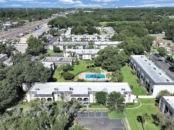 704 Oakgrove Dr APT 227, Brandon, FL 33510