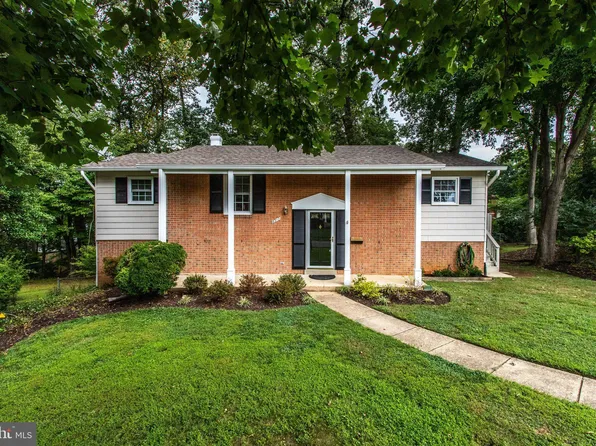 8312 Colby St, Vienna, VA 22180
