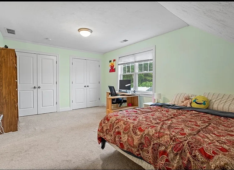 4 Commodore Way — Photo 12
