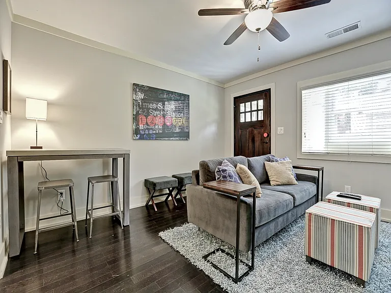 69 Norwood Ave NE #A — Photo 2