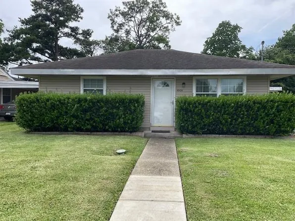 4808 Kendall Dr, New Orleans, LA 70126
