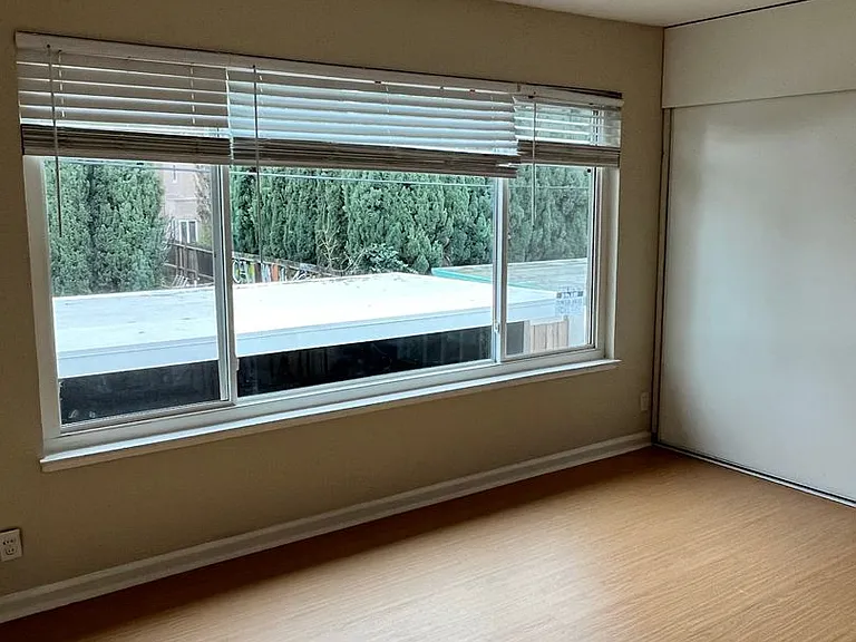 2982 Magliocco Dr — Photo 12