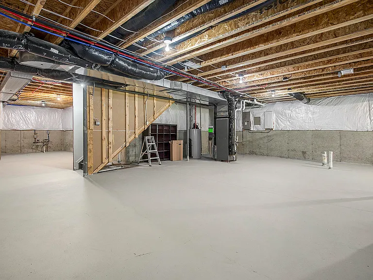 2895 Dillon Dr — Photo 38