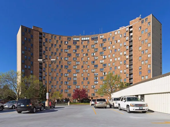 1181 Edgcumbe Rd APT 315, Saint Paul, MN 55105