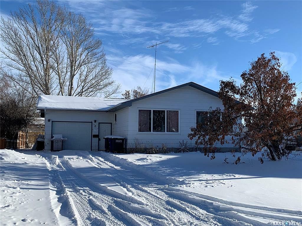 8 Canada Pl, Humboldt, SK S0K 2A0 Zillow