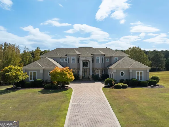 525 Waters Way, Fayetteville, GA 30215