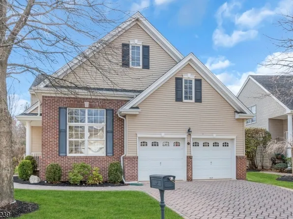 33 Jays Cor, Franklin Twp., NJ 08873