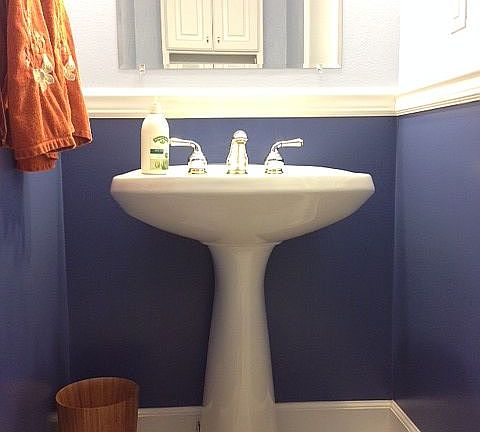 Main level powder room