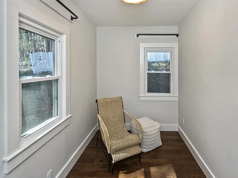 10 Laban Ln — Photo 25