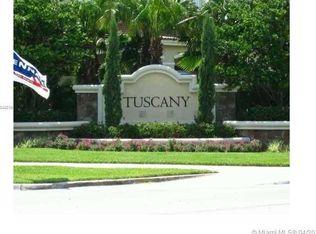 2572 SW 83rd Ave, Miramar, FL 33025