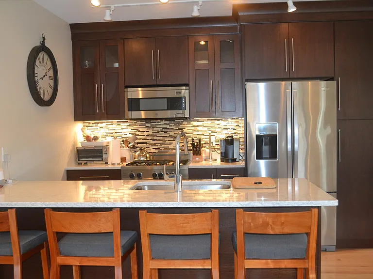 428 Pleasant St #1 — Photo 3