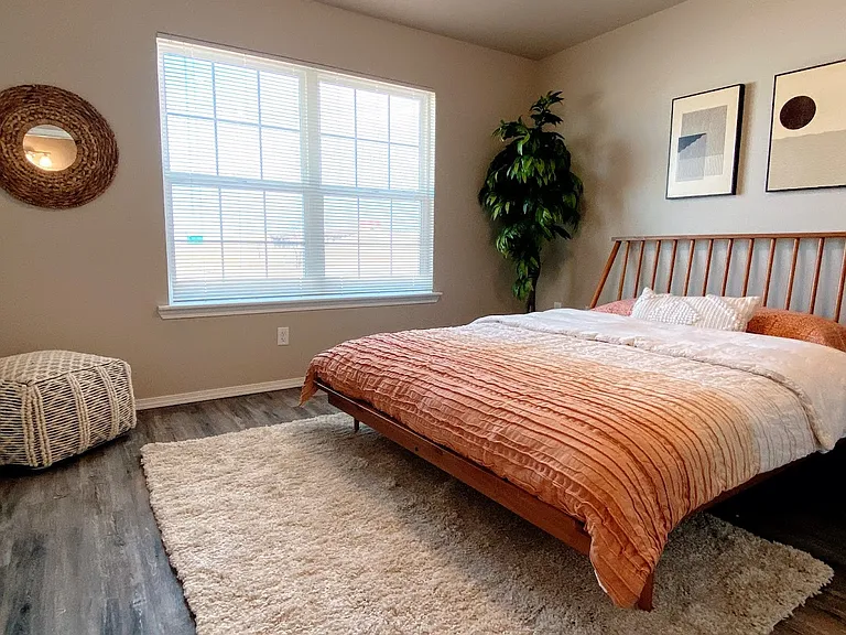 Apex Villas — Photo 6