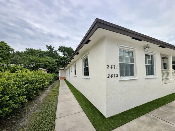 2471 NW 18th Ter #A, Miami, FL 33125