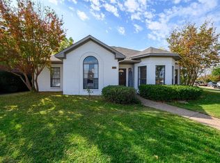 1540 Ranchview Ln, Carrollton, TX 75007