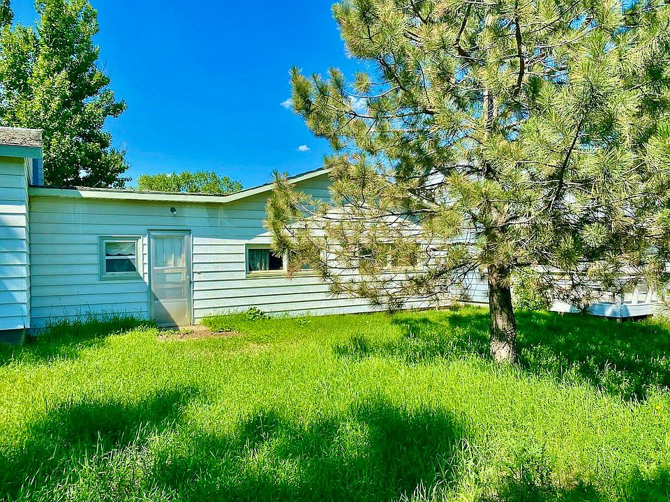 323 W Monroe Ave, Chester, MT 59522 Zillow