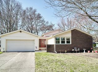 11565 Crestview Dr, Fishers, IN 46038