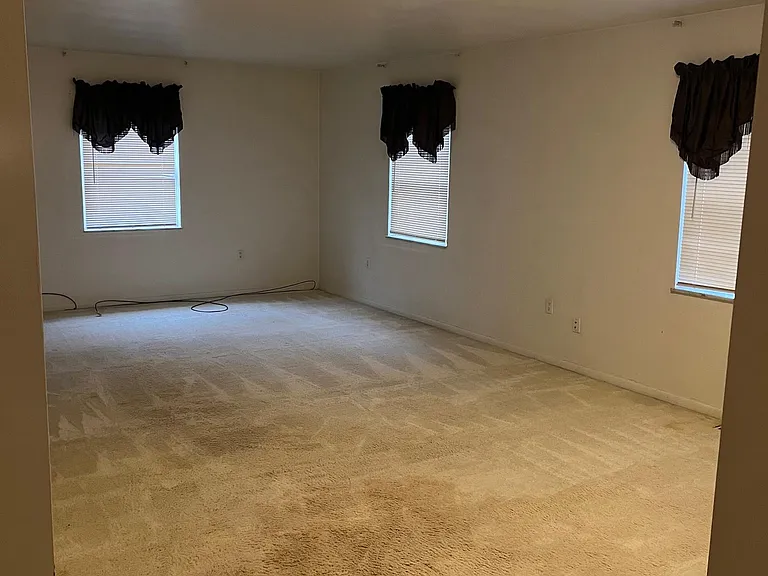 870 College Ave #10A — Photo 11