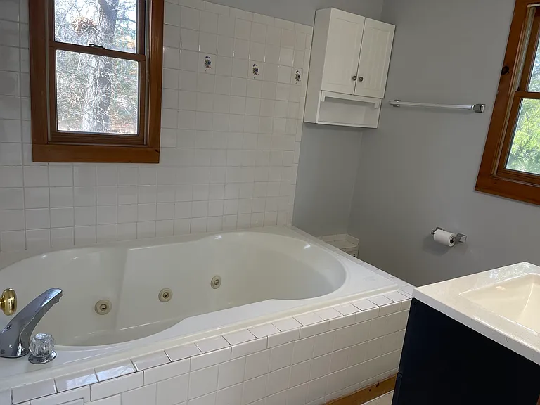 11 Elderberry Dr — Photo 10