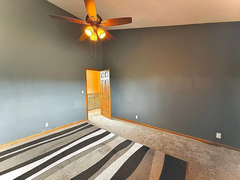 8730 N Silver Spur Rd — Photo 45