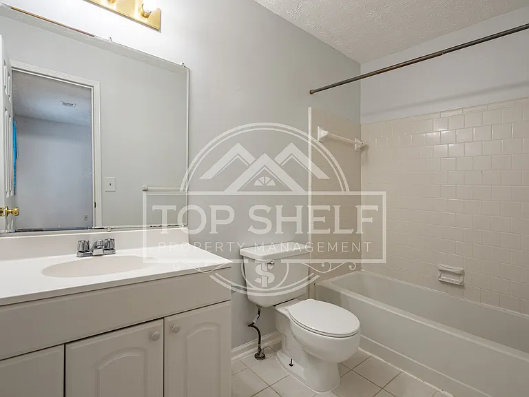 2916 Governors Ct #1 — Photo 17