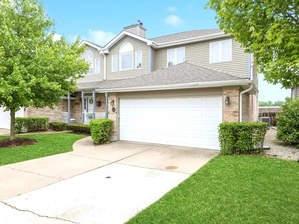 121 Pheasant Dr, Countryside, IL 60525