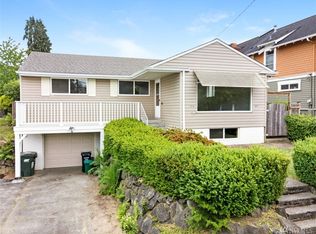 3242 38th Ave SW, Seattle, WA 98126