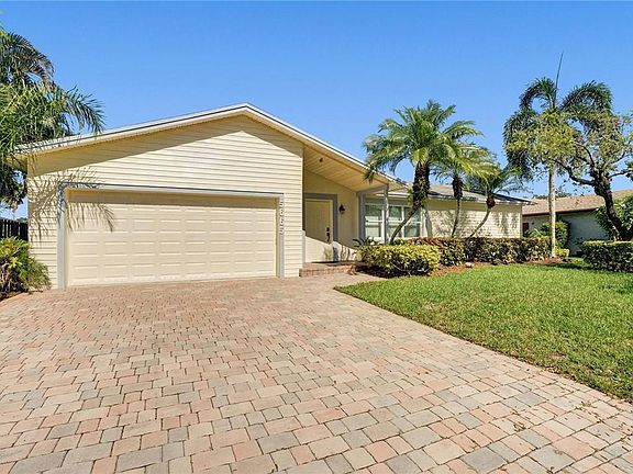 2nd image of 5665 SW 116th Avenue