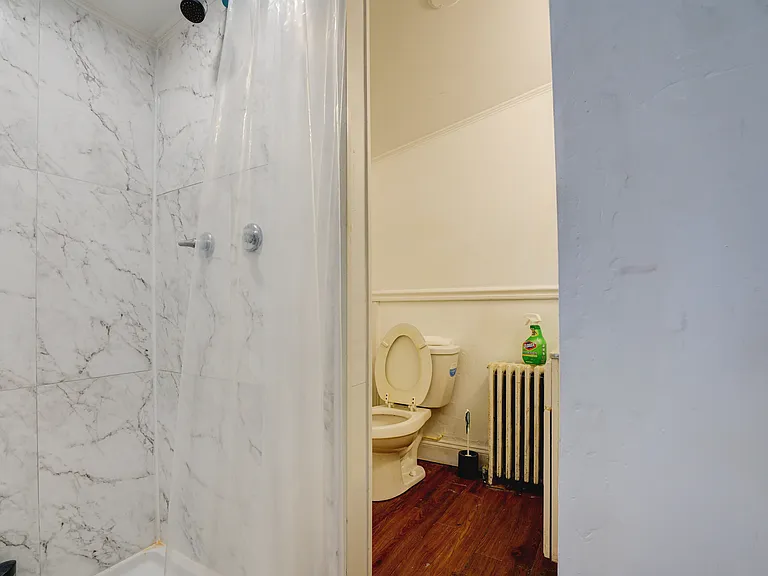 215 Ellis St — Photo 11