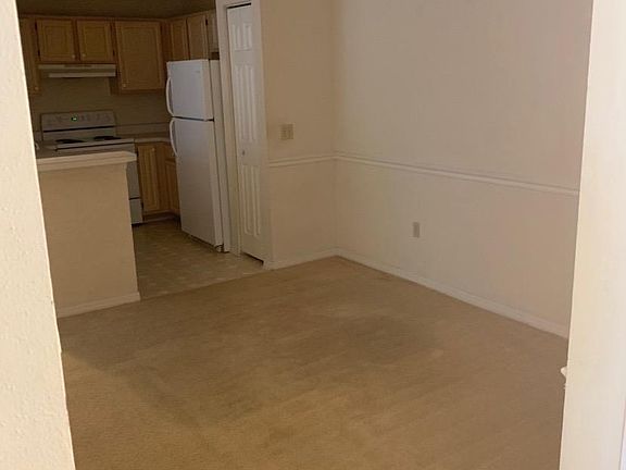 5th image of 310-1920 Summer Club Dr Unit 310