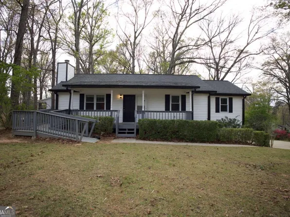 2955 Flowers Dr, Douglasville, GA 30135