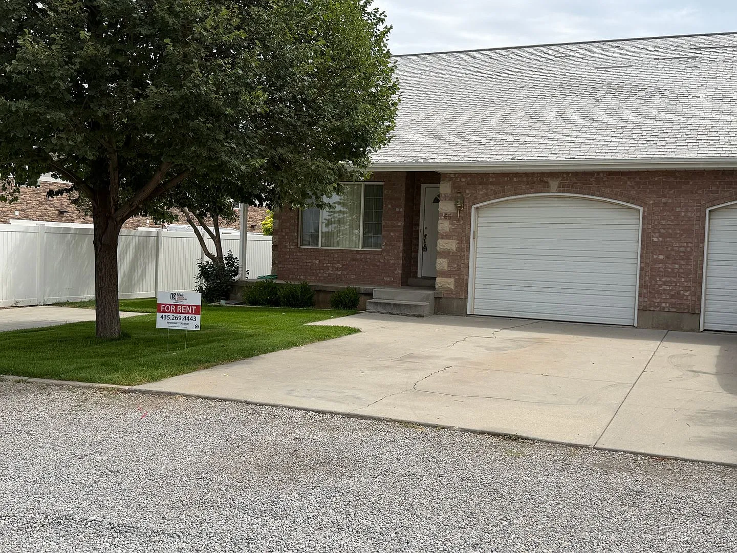 Welcome to this Two-Bedroom Duplex in Santaquin, UT — Photo 2