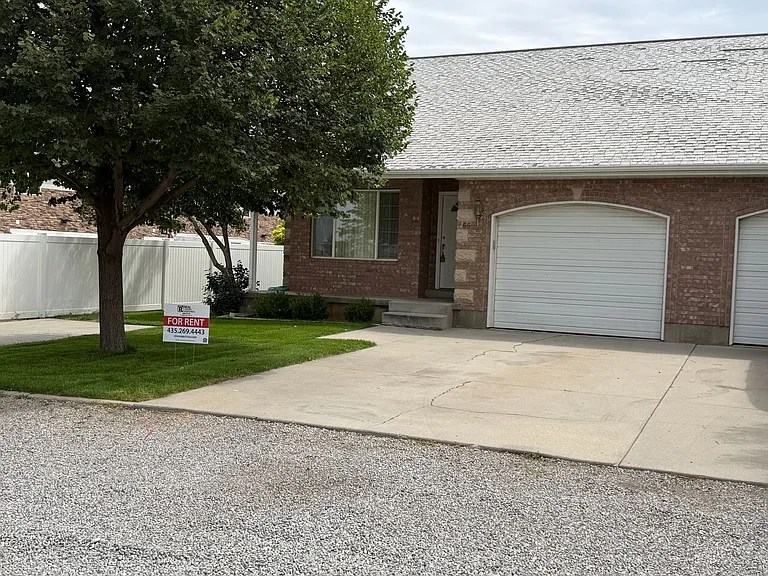 65 So 400 W — Photo 2