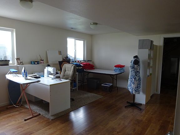 4th image of 14224 E Queen Ave