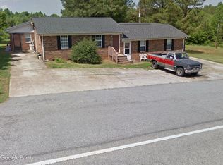 875 Owens Rd APT A, Lexington, NC 27292