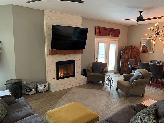 Gas fireplace...we did not loose power during the freeze