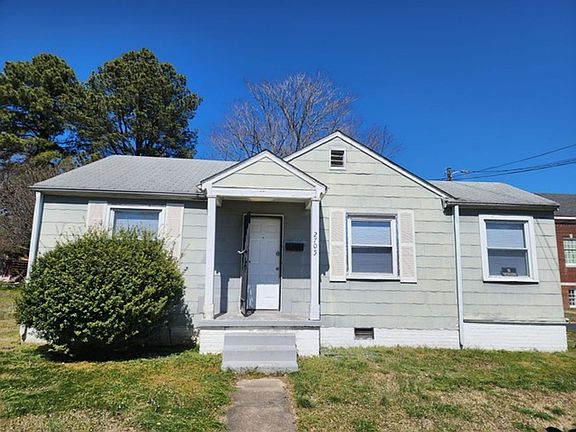4th image of 2705 Lamberts Ave