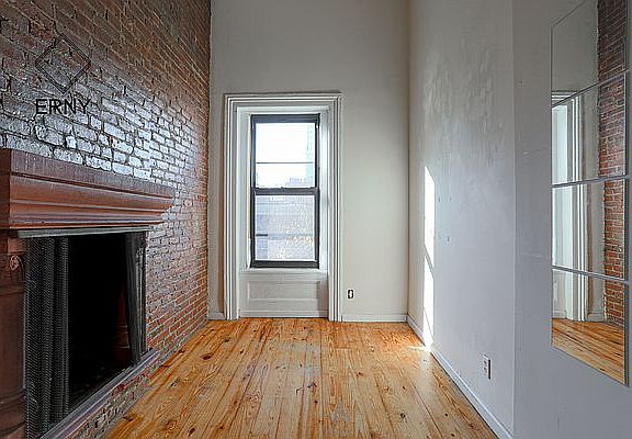 3rd image of 423 Wythe Ave #3D
