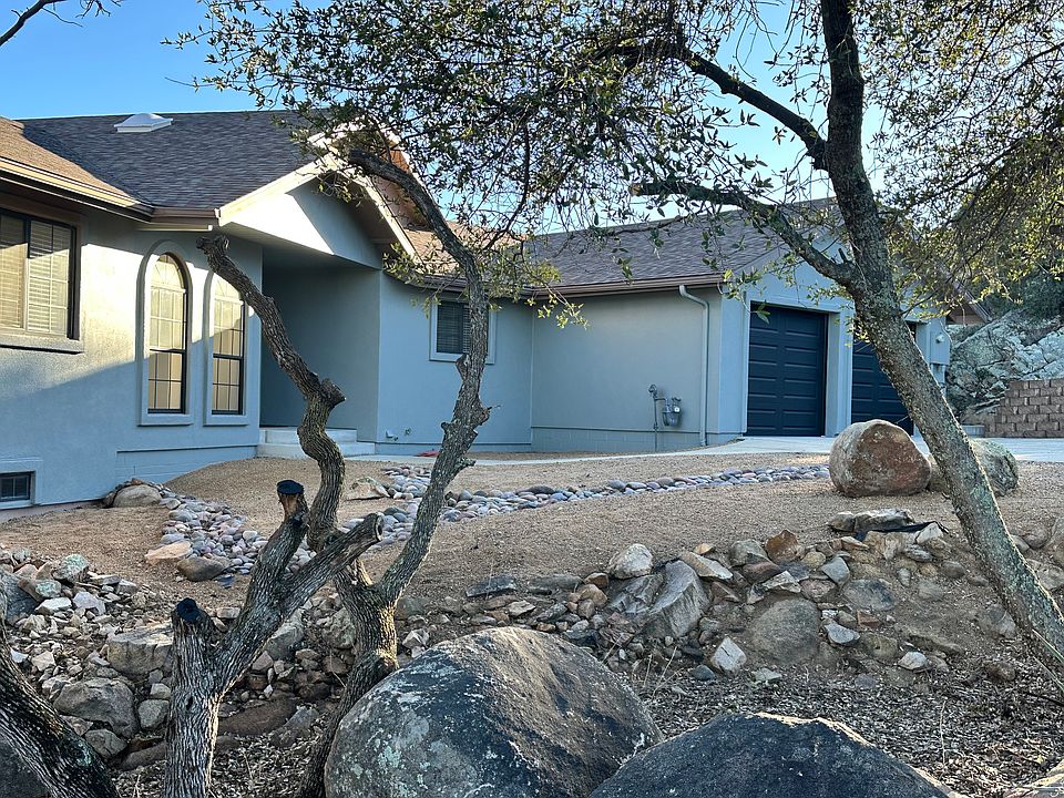 1st image of 707 El Camino Corvo Ln