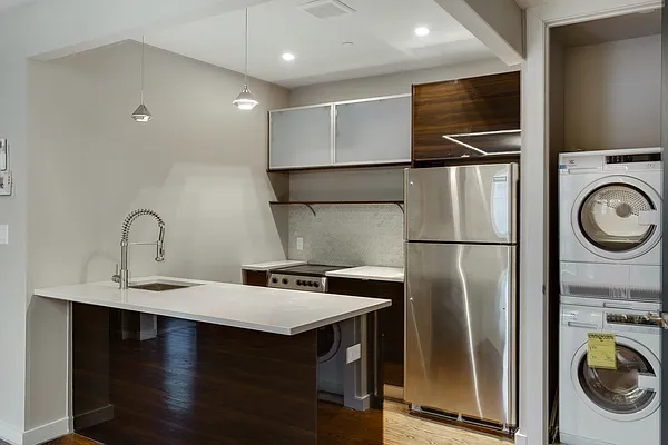 Rented by EXR | media 29