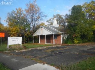 2810 Packard Rd, Ypsilanti, MI 48197