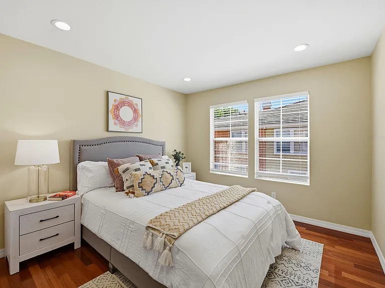 3488 Hart Cmn — Photo 14